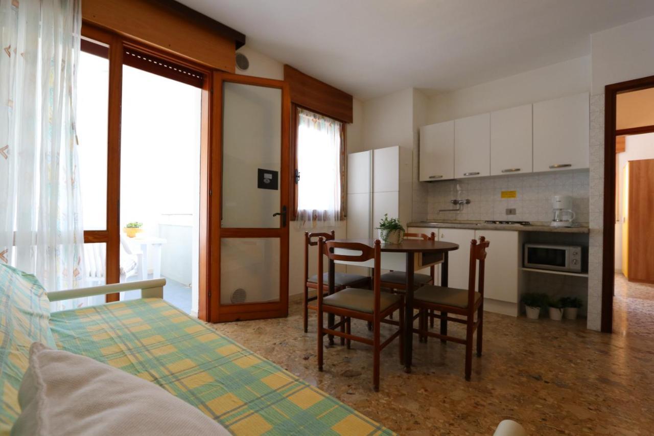 Appartamenti Fiordalisi Bibione Esterno foto